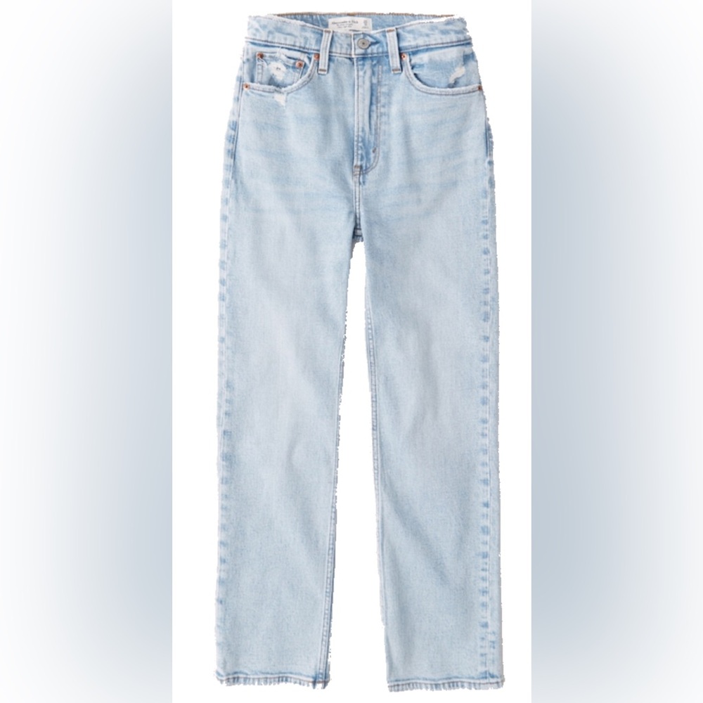 Abercrombie & Fitch Ultra High Rise Ankle Straight in Light Size 27/4